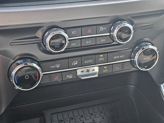 used 2025 Ford F-150 car, priced at $48,284