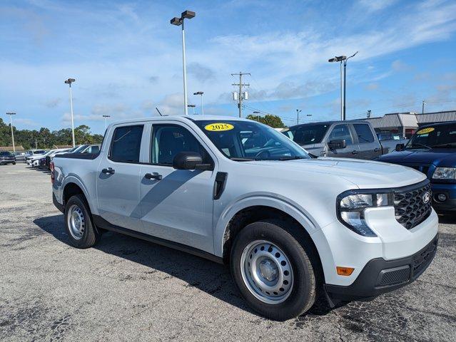 new 2025 Ford Maverick car, priced at $27,984