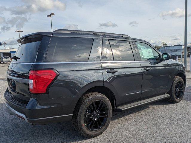 new 2024 Ford Expedition car, priced at $65,747