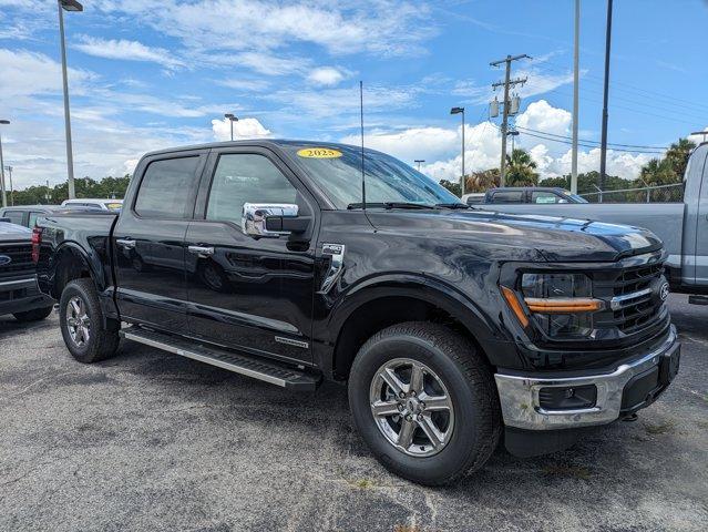 new 2025 Ford F-150 car, priced at $59,384