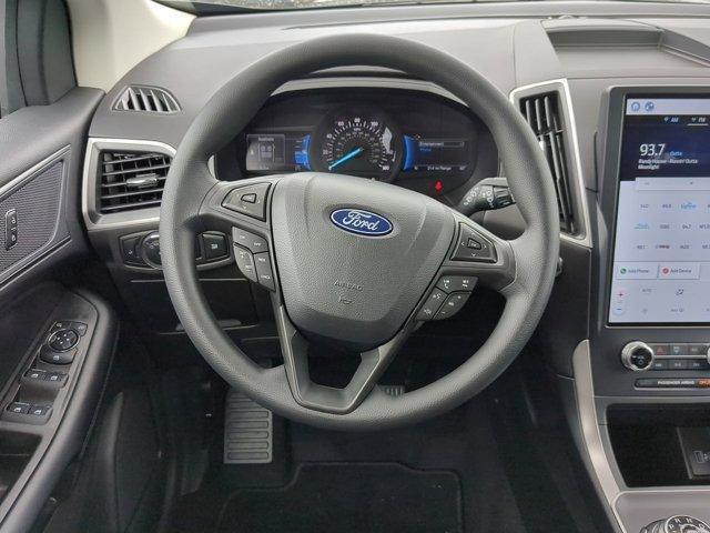 new 2024 Ford Edge car, priced at $37,800