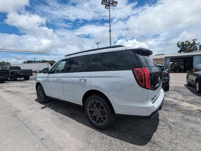 new 2025 Ford Expedition car, priced at $80,384