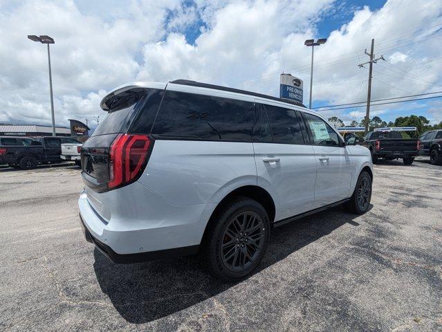 new 2025 Ford Expedition car, priced at $80,384