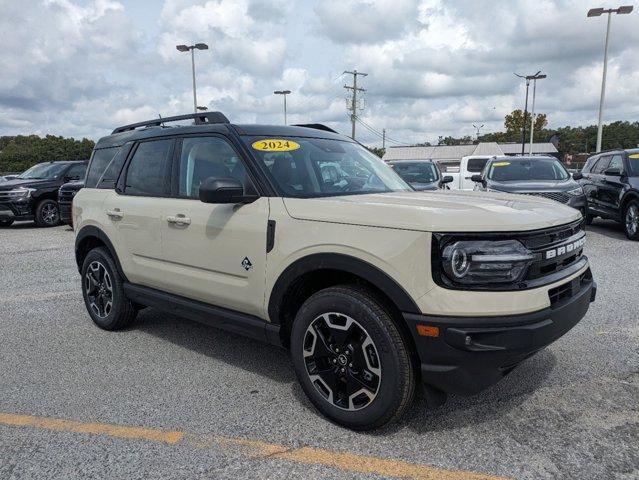 new 2024 Ford Bronco Sport car, priced at $36,203