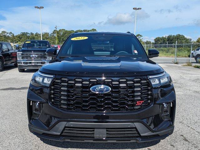 new 2025 Ford Explorer car, priced at $53,900