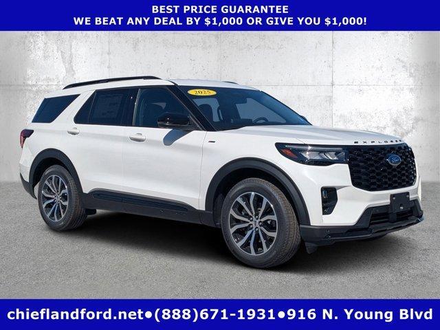 new 2025 Ford Explorer car, priced at $47,694