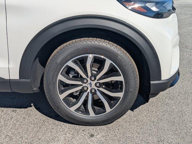 new 2025 Ford Explorer car, priced at $47,694