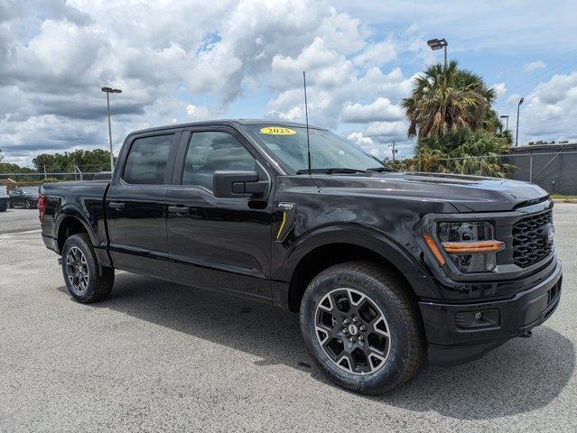 new 2025 Ford F-150 car