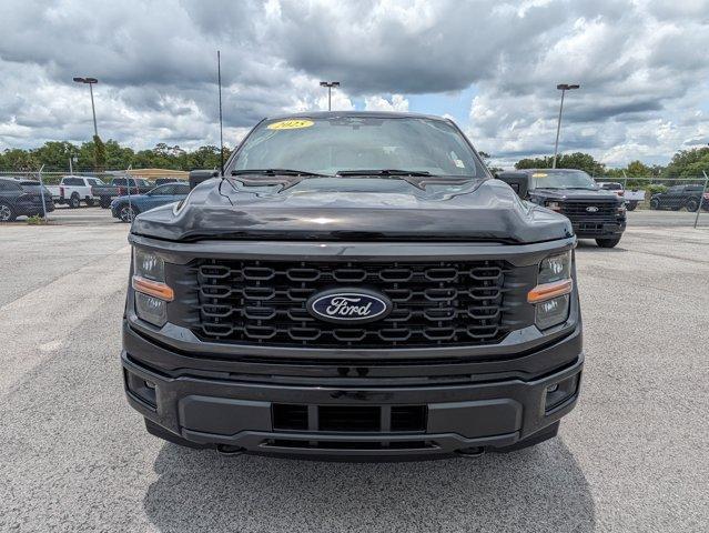 new 2025 Ford F-150 car