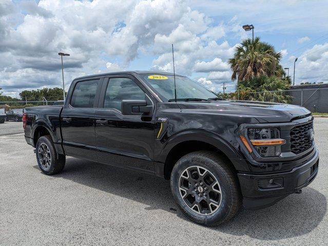 new 2025 Ford F-150 car