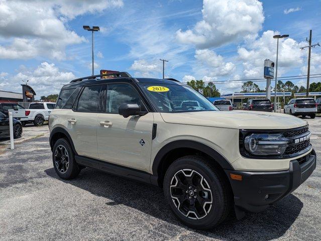 new 2025 Ford Bronco Sport car, priced at $39,284
