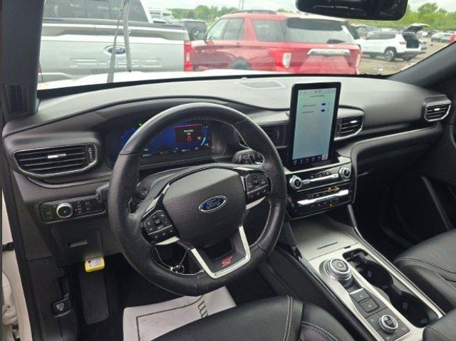 used 2022 Ford Explorer car, priced at $41,984