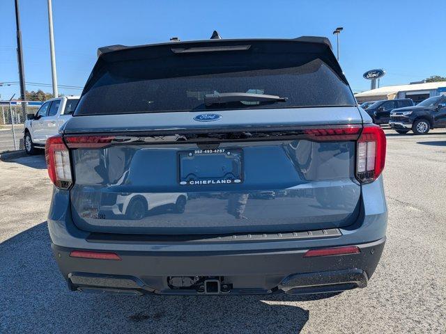 new 2025 Ford Explorer car, priced at $44,767