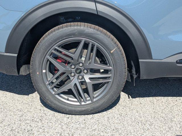 new 2025 Ford Explorer car, priced at $44,767