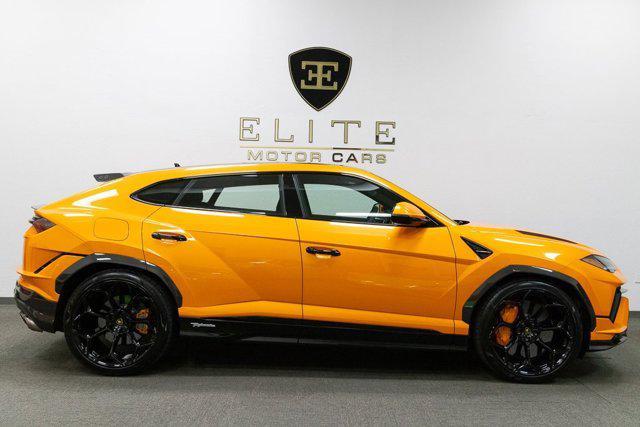 used 2024 Lamborghini Urus car, priced at $309,990