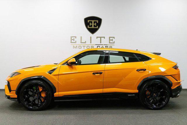 used 2024 Lamborghini Urus car, priced at $309,990