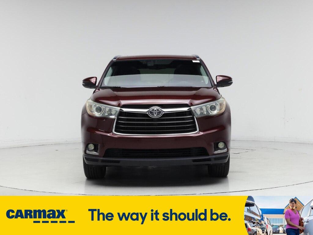 used 2016 Toyota Highlander car, priced at $26,998