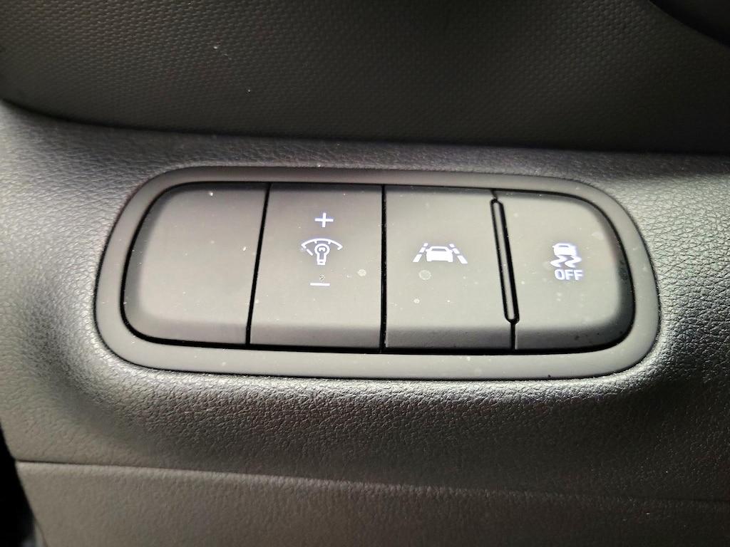 used 2022 Hyundai Venue car, priced at $19,998