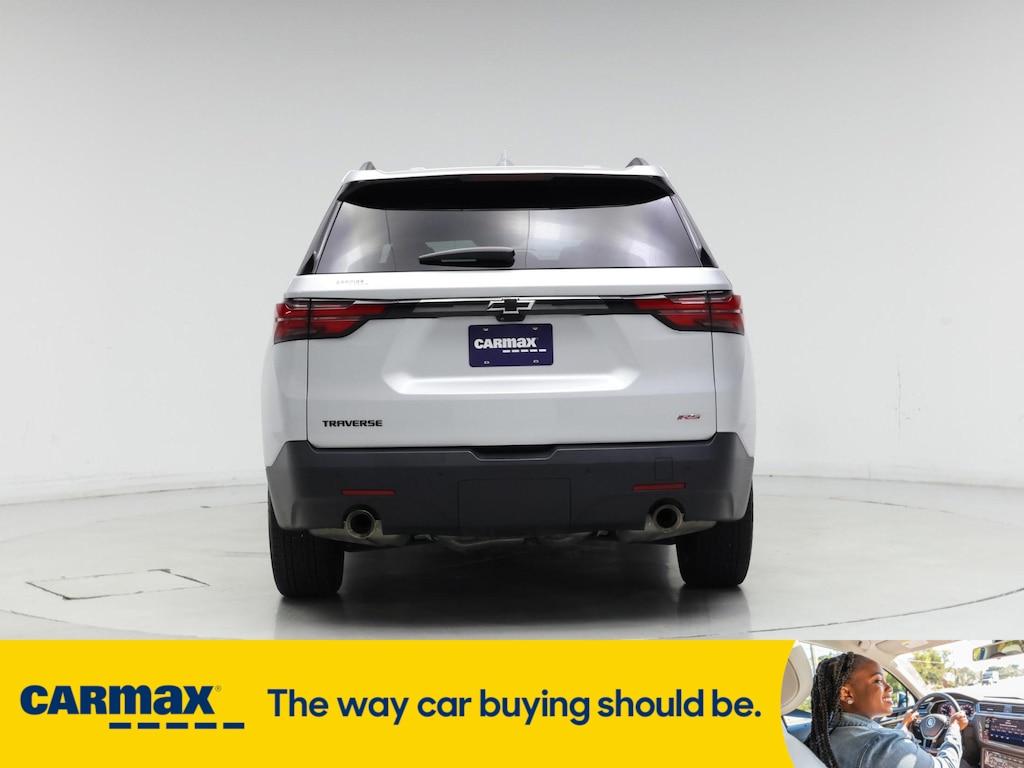 used 2022 Chevrolet Traverse car, priced at $32,998