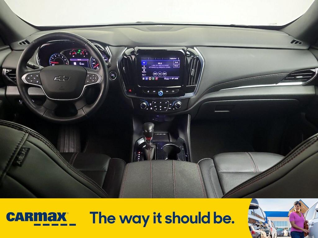 used 2022 Chevrolet Traverse car, priced at $32,998