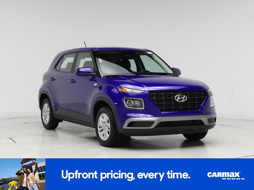 used 2025 Hyundai Venue car, priced at $20,998