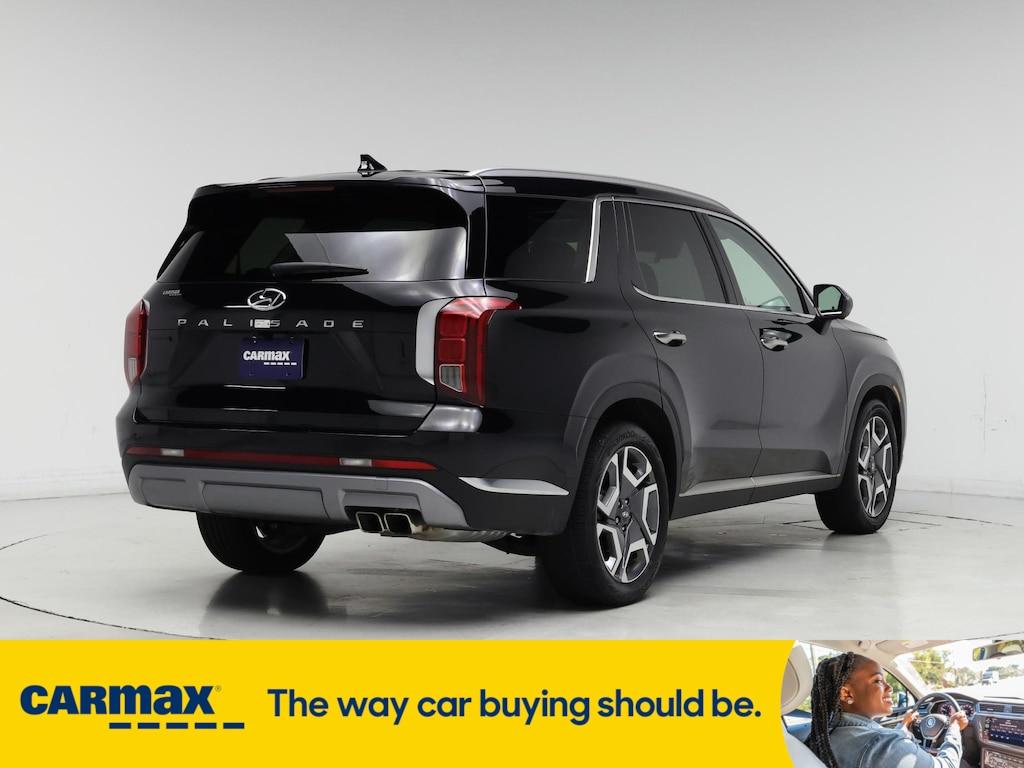 used 2024 Hyundai Palisade car, priced at $42,998
