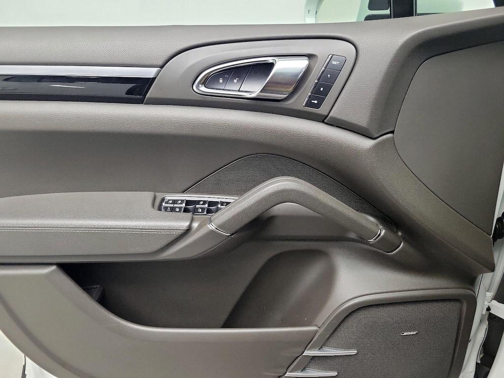 used 2017 Porsche Cayenne car, priced at $32,998