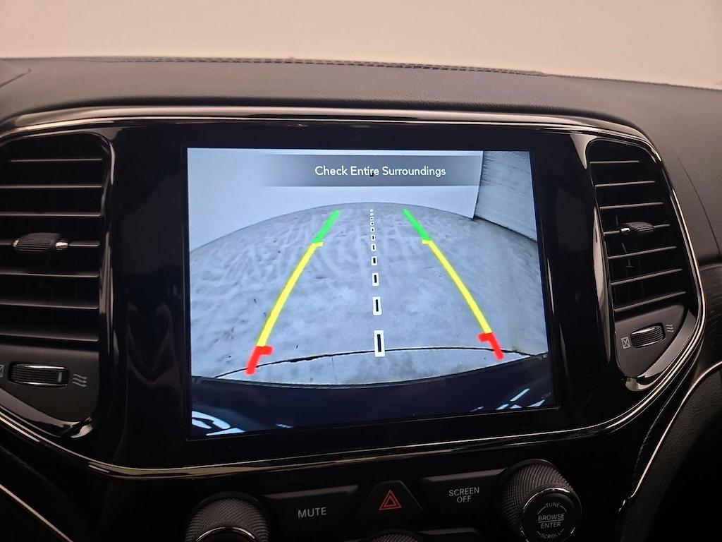 used 2021 Jeep Grand Cherokee car, priced at $34,998