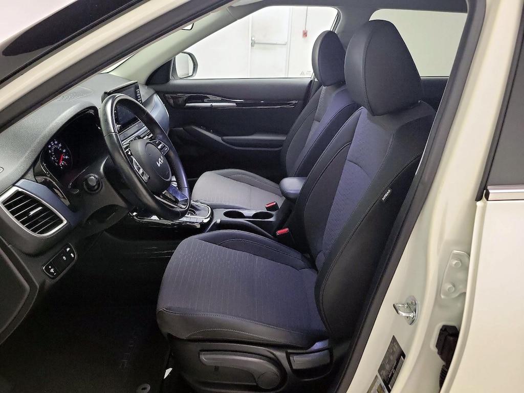 used 2023 Kia Seltos car, priced at $23,998