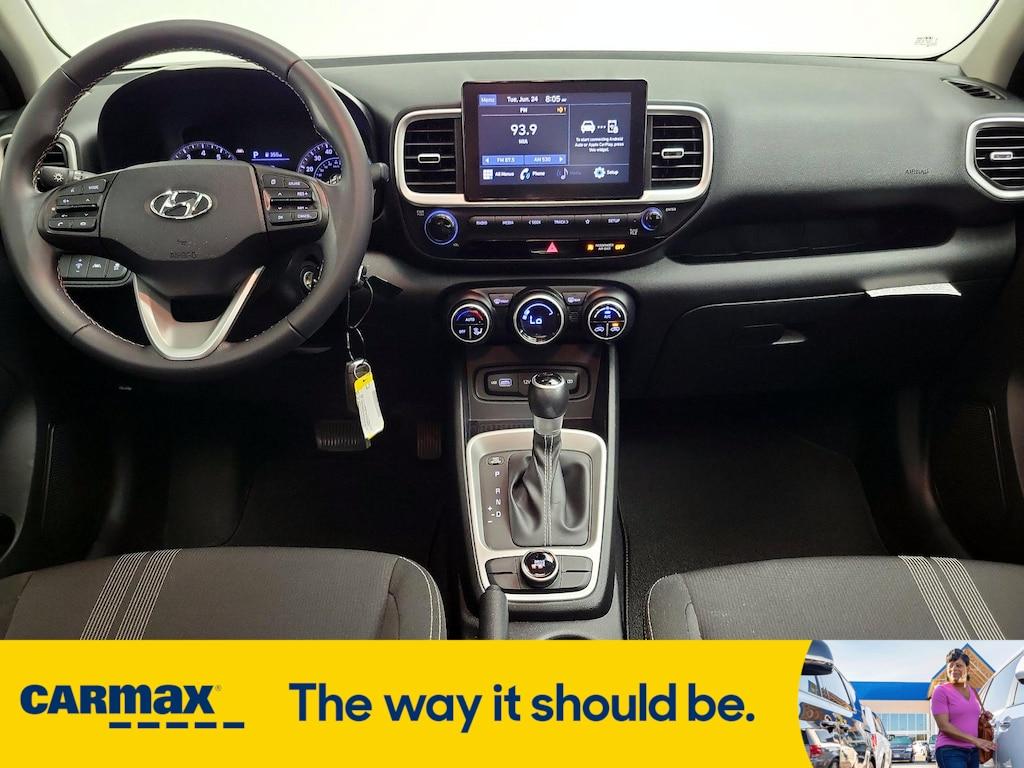 used 2022 Hyundai Venue car, priced at $19,998