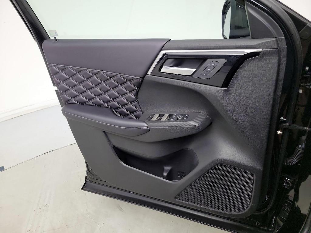 used 2023 Mitsubishi Outlander car, priced at $31,998