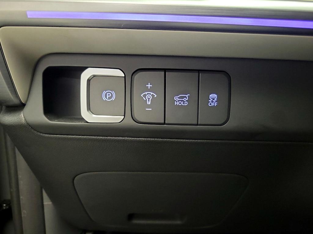 used 2024 Hyundai Santa Fe car, priced at $41,998