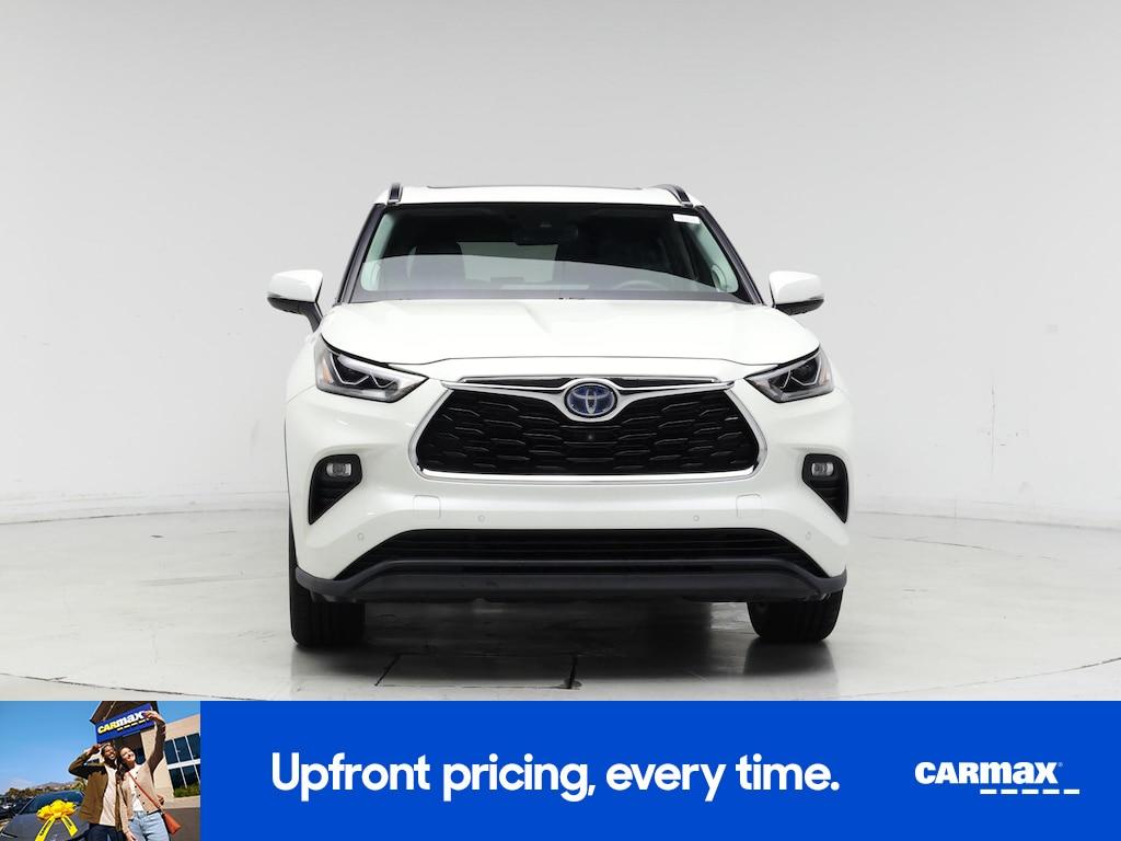 used 2021 Toyota Highlander Hybrid car, priced at $39,998