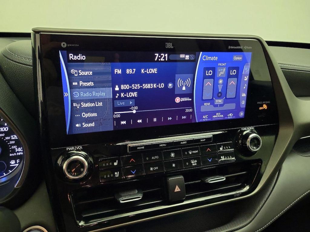 used 2021 Toyota Highlander Hybrid car, priced at $39,998