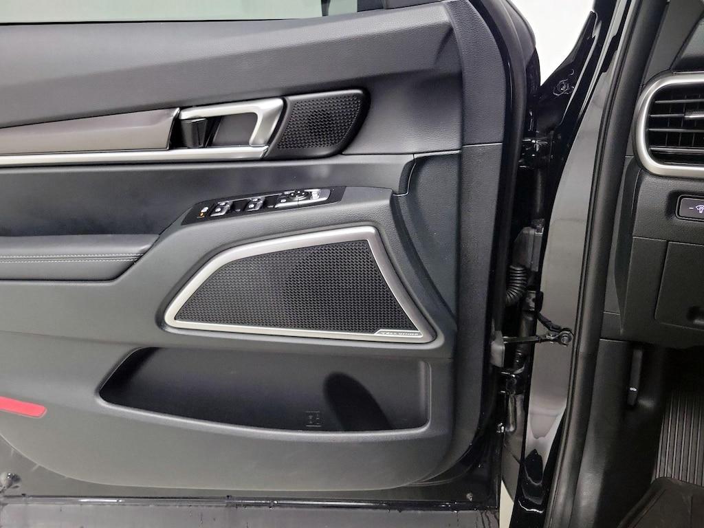 used 2025 Kia Telluride car, priced at $37,998