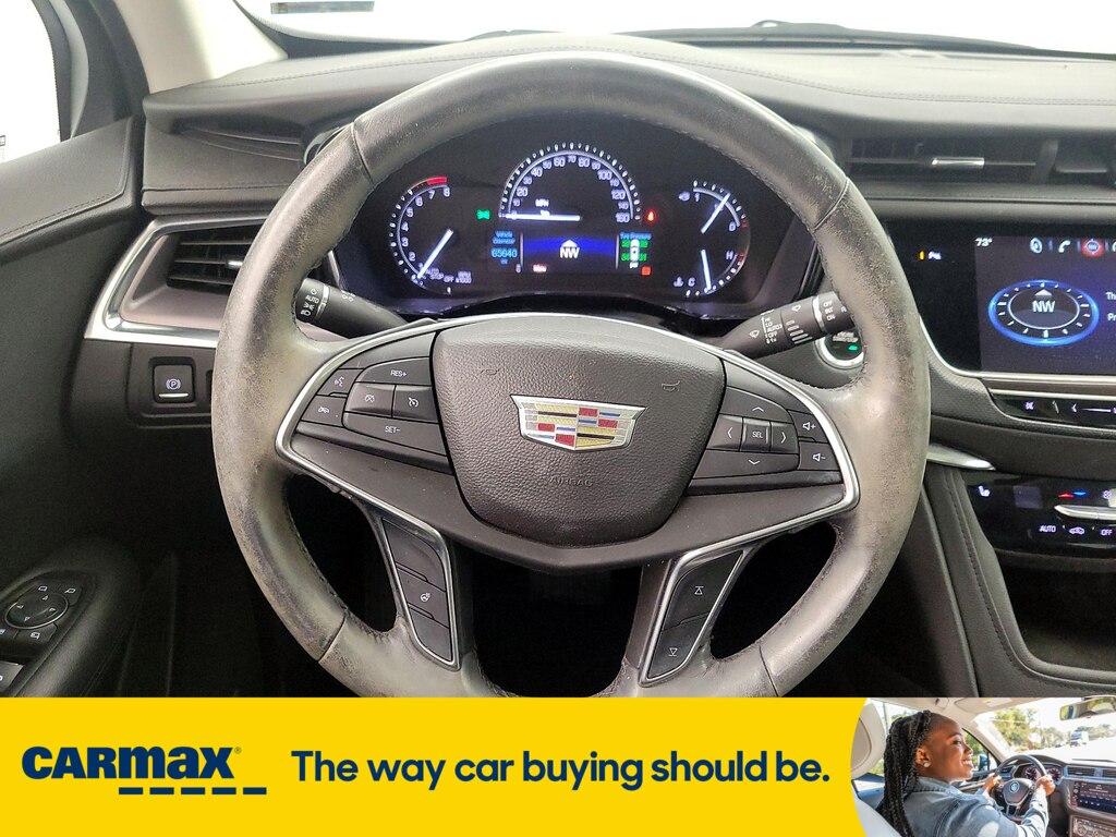 used 2017 Cadillac XT5 car, priced at $18,998