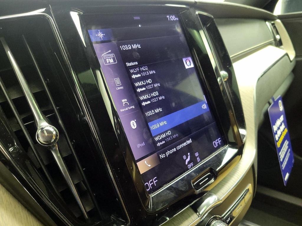 used 2019 Volvo XC60 car, priced at $25,998