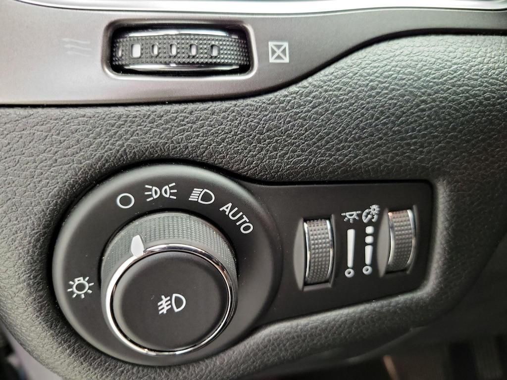 used 2019 Jeep Cherokee car, priced at $17,998