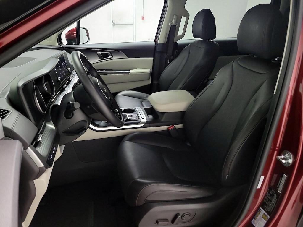 used 2024 Kia Carnival car, priced at $37,998
