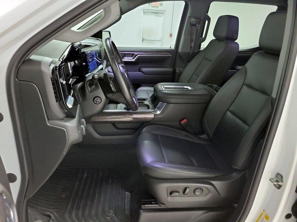 used 2022 Chevrolet Silverado 1500 car, priced at $40,998