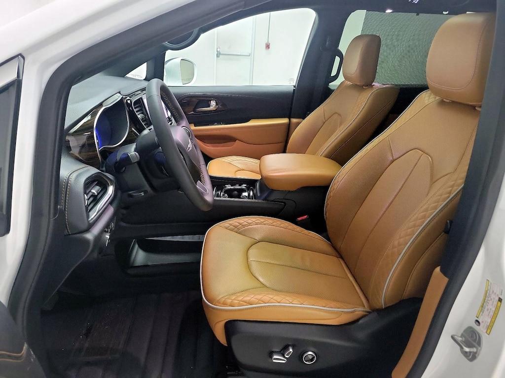 used 2022 Chrysler Pacifica car, priced at $40,998