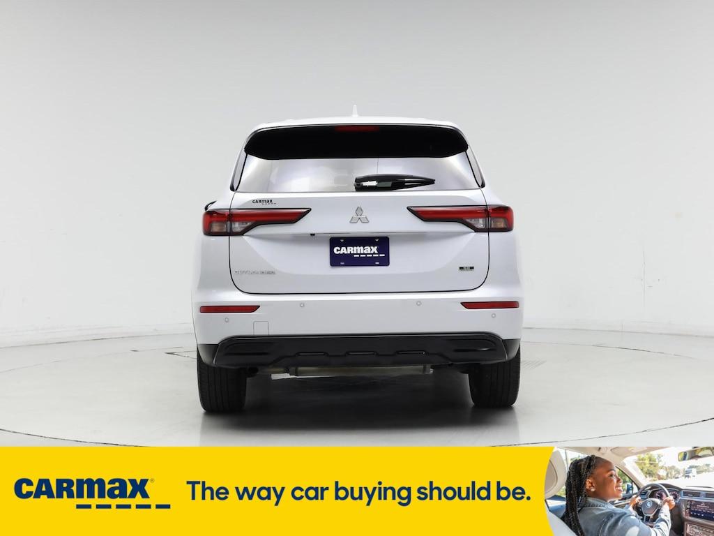 used 2024 Mitsubishi Outlander car, priced at $29,998