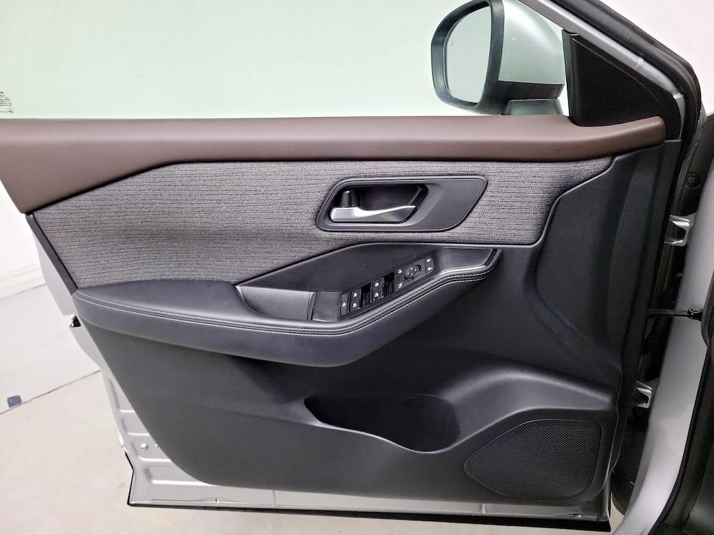 used 2021 Nissan Rogue car, priced at $22,998