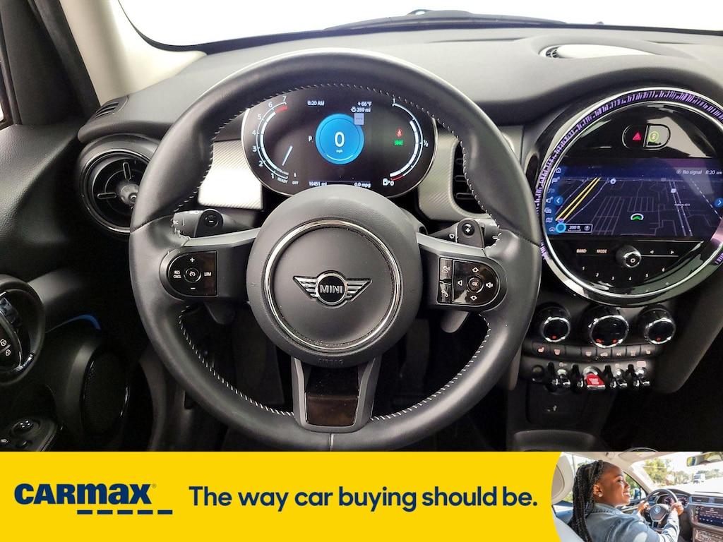 used 2024 MINI Hardtop car, priced at $25,998