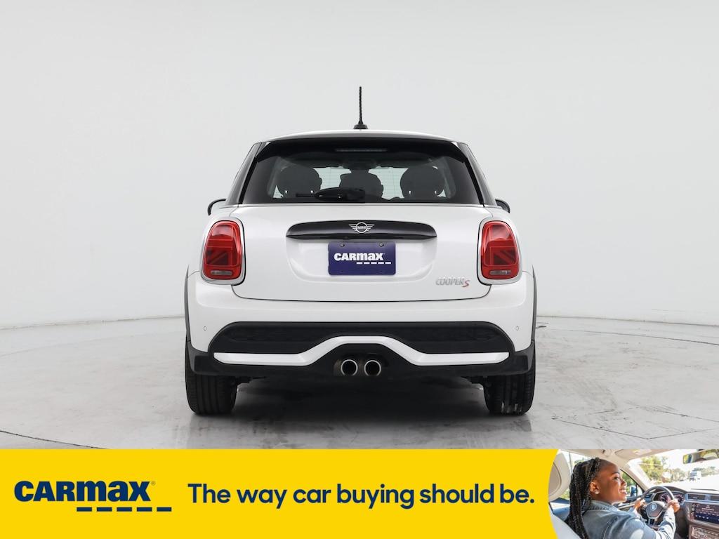 used 2024 MINI Hardtop car, priced at $25,998