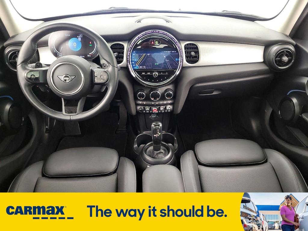 used 2024 MINI Hardtop car, priced at $25,998