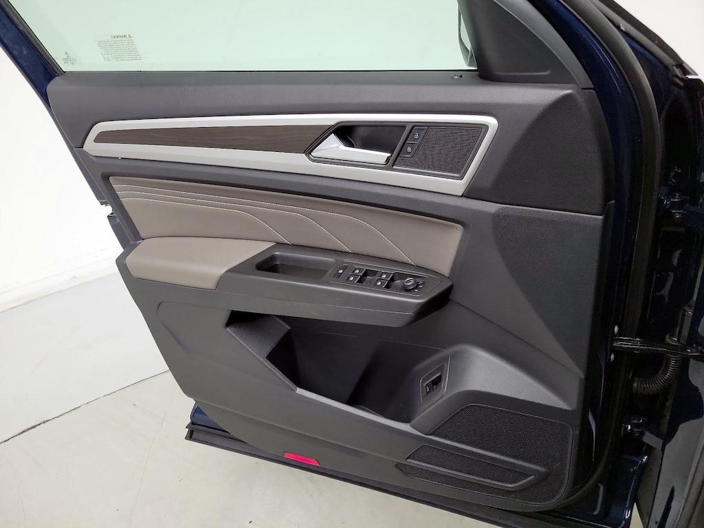 used 2023 Volkswagen Atlas car, priced at $31,998