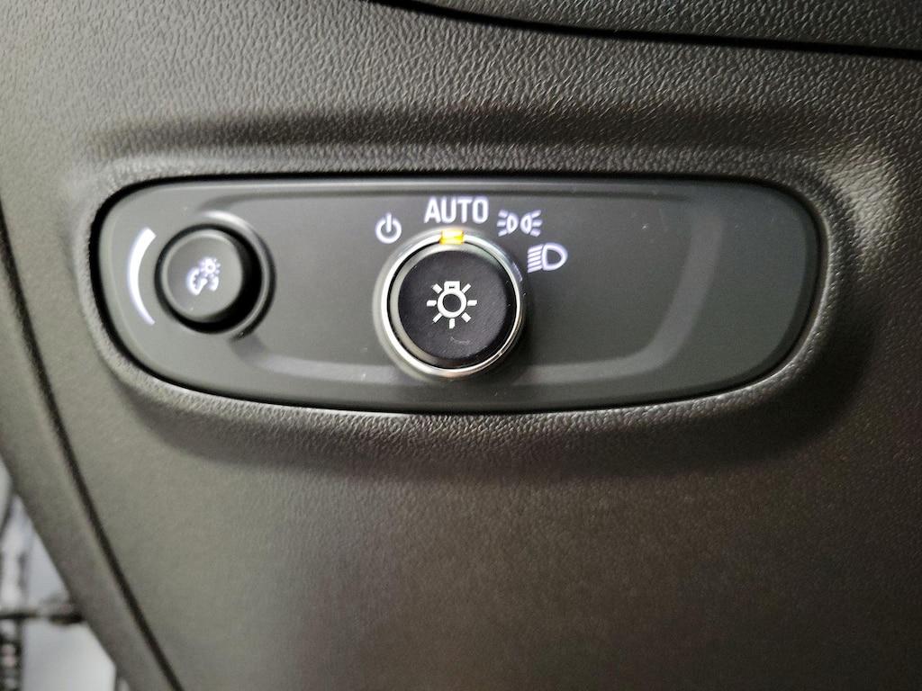 used 2023 Chevrolet Equinox car, priced at $20,998