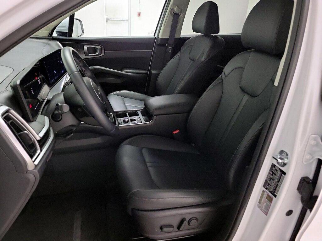 used 2024 Kia Sorento car, priced at $35,998