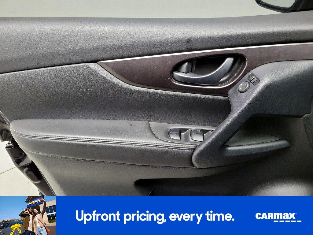 used 2022 Nissan Rogue car, priced at $19,998